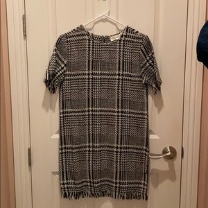 Houndstooth Mixed Pattern Knit Shift Dress